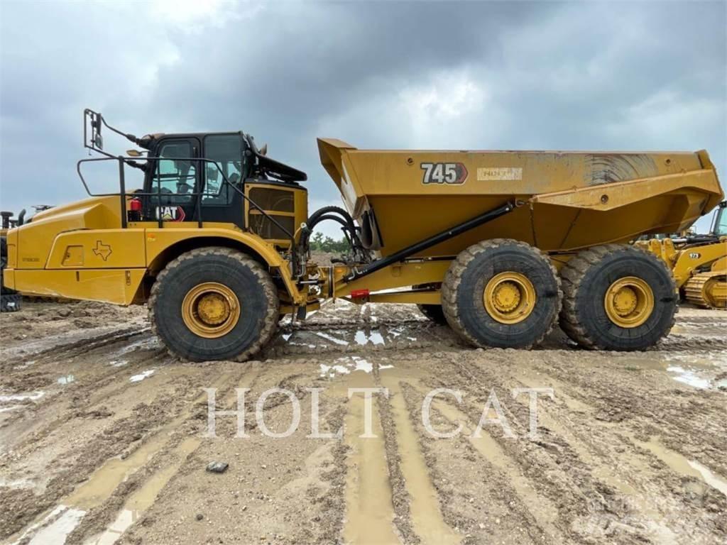 CAT 745 Kĺbové nákladné autá