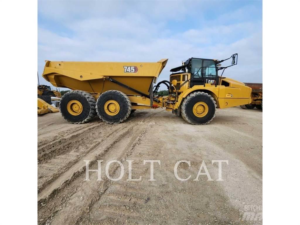 CAT 745 Kĺbové nákladné autá