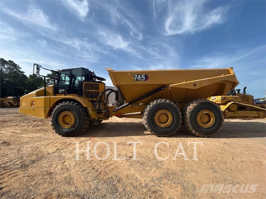 CAT 745 Kĺbové nákladné autá