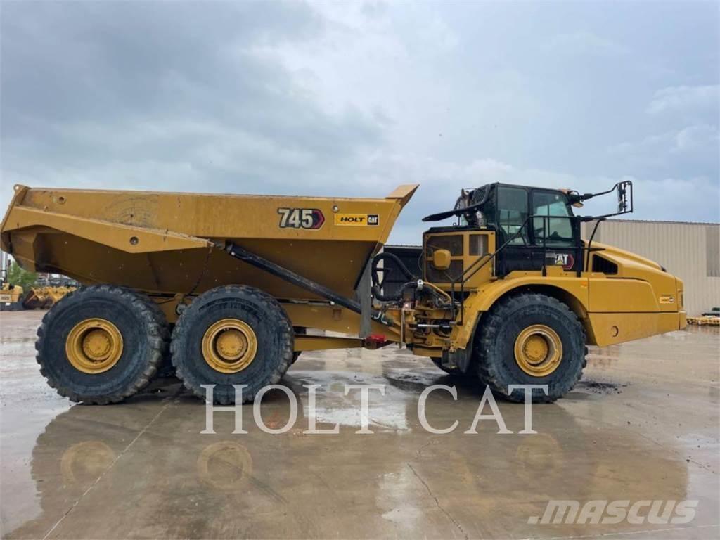CAT 745 Kĺbové nákladné autá