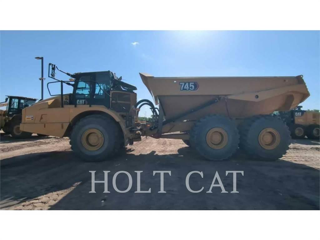 CAT 745 Kĺbové nákladné autá