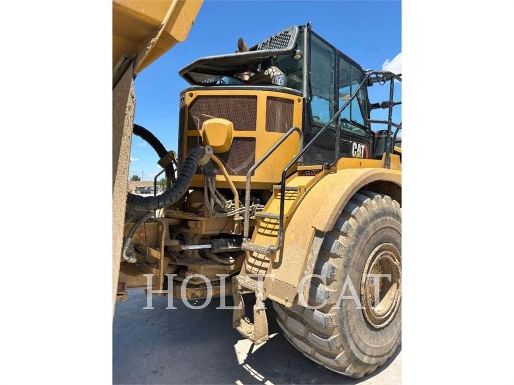 CAT 745 Kĺbové nákladné autá