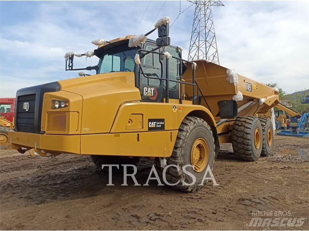 CAT 745 Kĺbové nákladné autá
