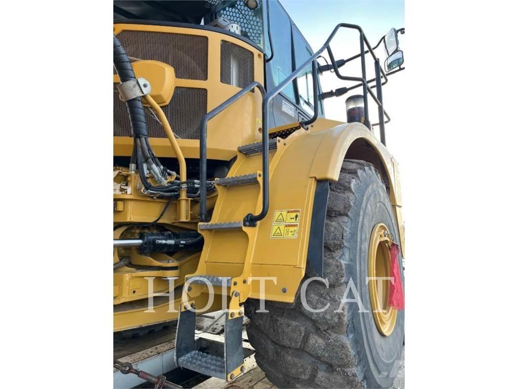 CAT 745 Kĺbové nákladné autá
