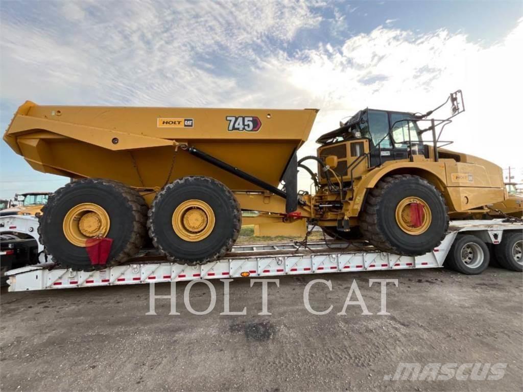 CAT 745 Kĺbové nákladné autá