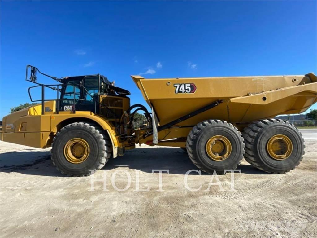 CAT 745 Kĺbové nákladné autá