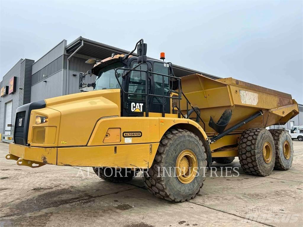 CAT 745 Kĺbové nákladné autá