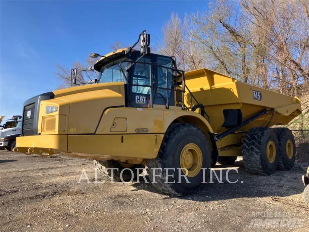 CAT 745-04 Kĺbové nákladné autá