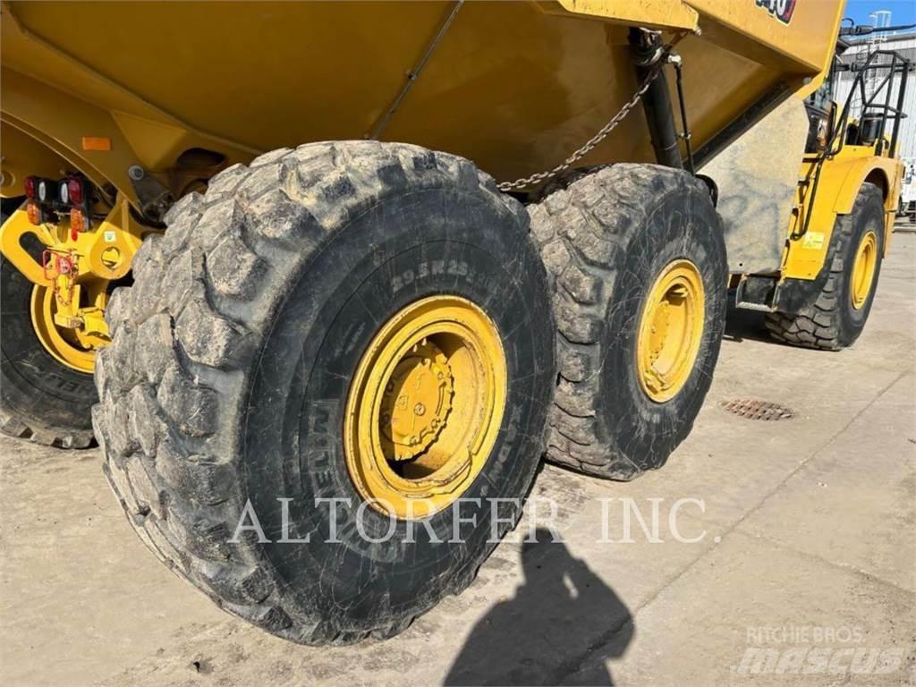 CAT 745-04 Kĺbové nákladné autá