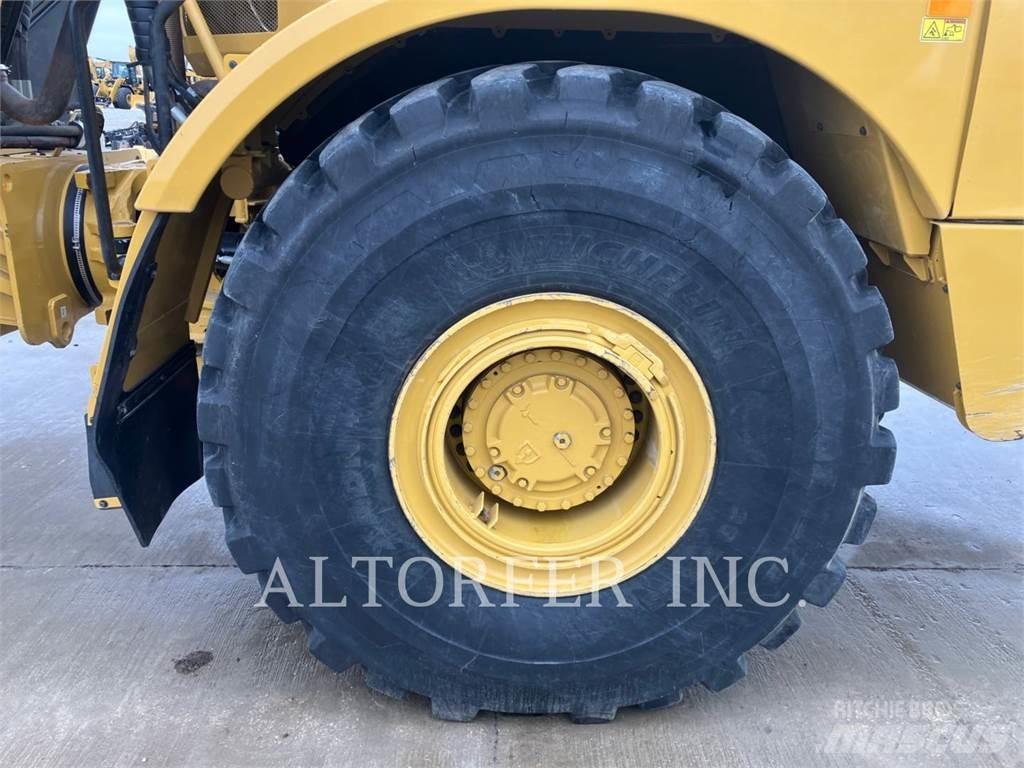 CAT 745-04 Kĺbové nákladné autá