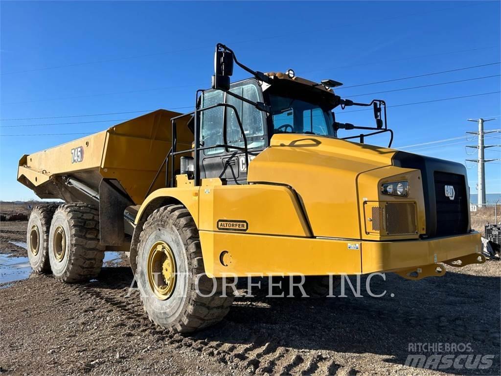 CAT 745-04 Kĺbové nákladné autá