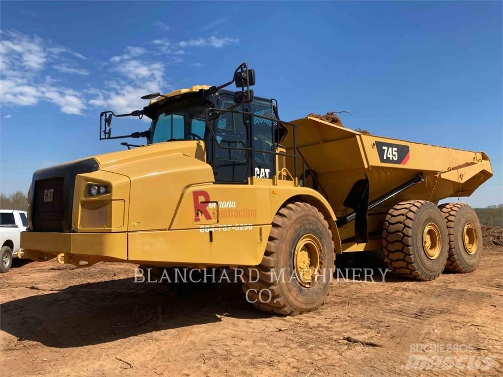 CAT 745-04 Kĺbové nákladné autá