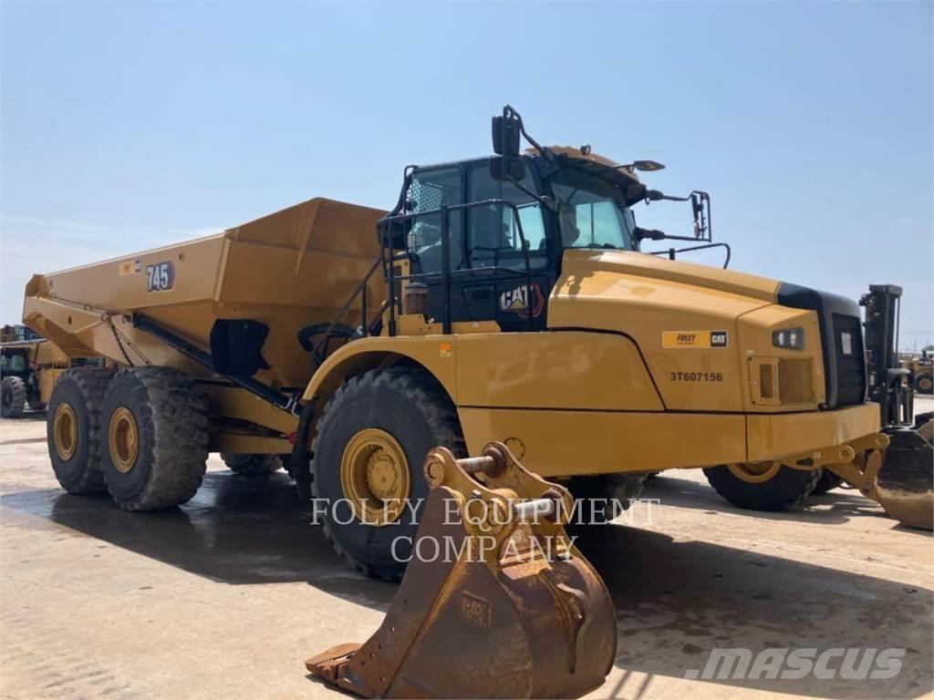 CAT 745-04 Kĺbové nákladné autá