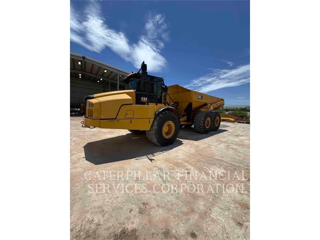 CAT 745-04 Kĺbové nákladné autá