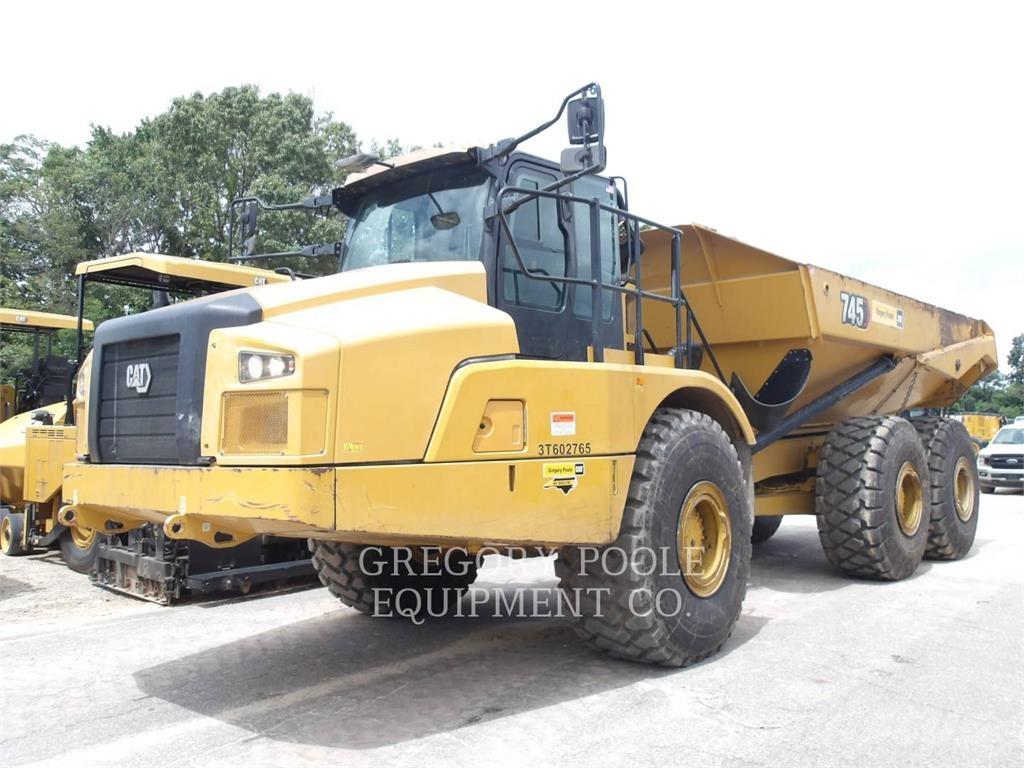 CAT 745-04 Kĺbové nákladné autá