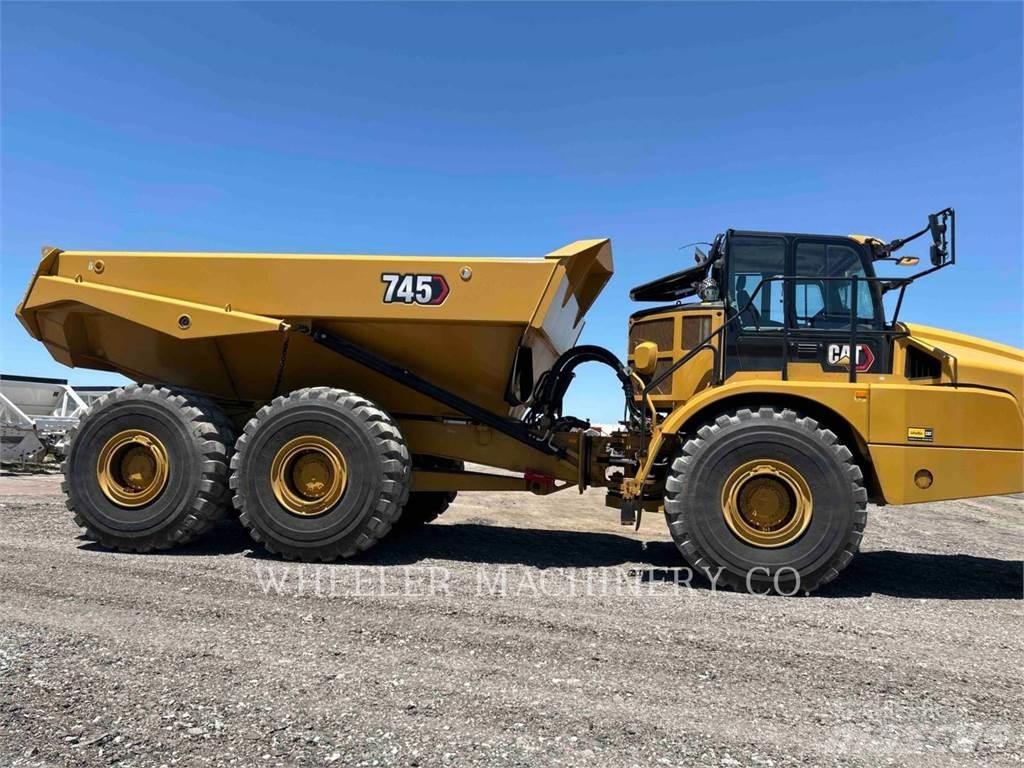 CAT 745 TG Kĺbové nákladné autá