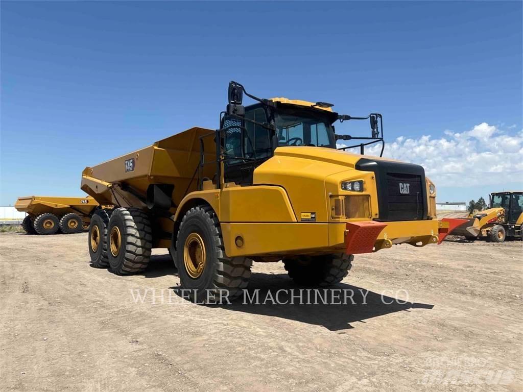 CAT 745 TG Kĺbové nákladné autá