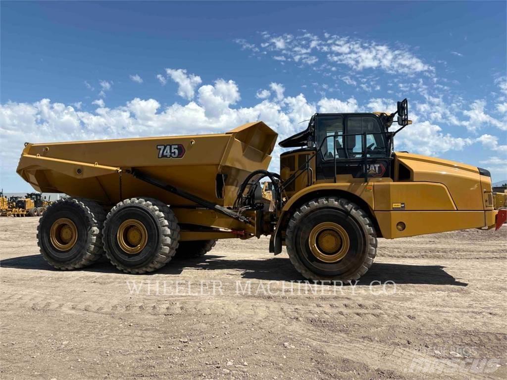 CAT 745 TG Kĺbové nákladné autá