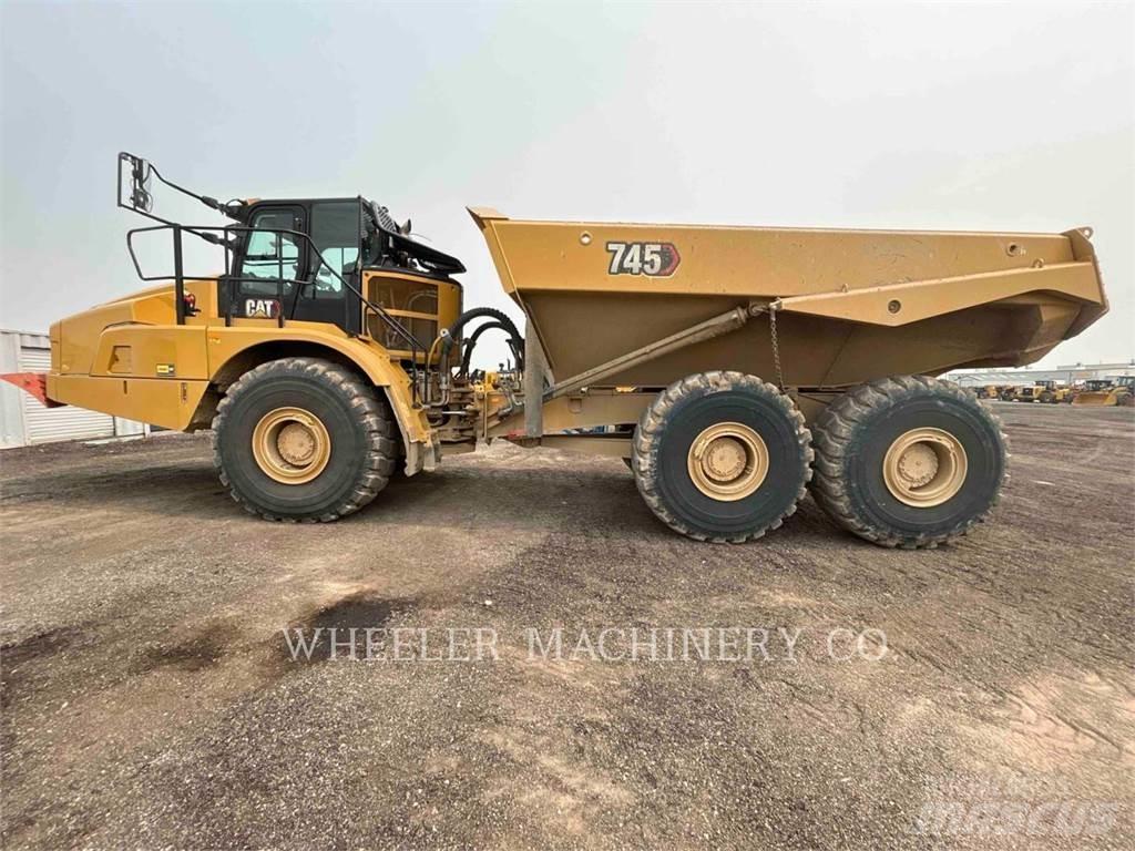 CAT 745 TG Kĺbové nákladné autá