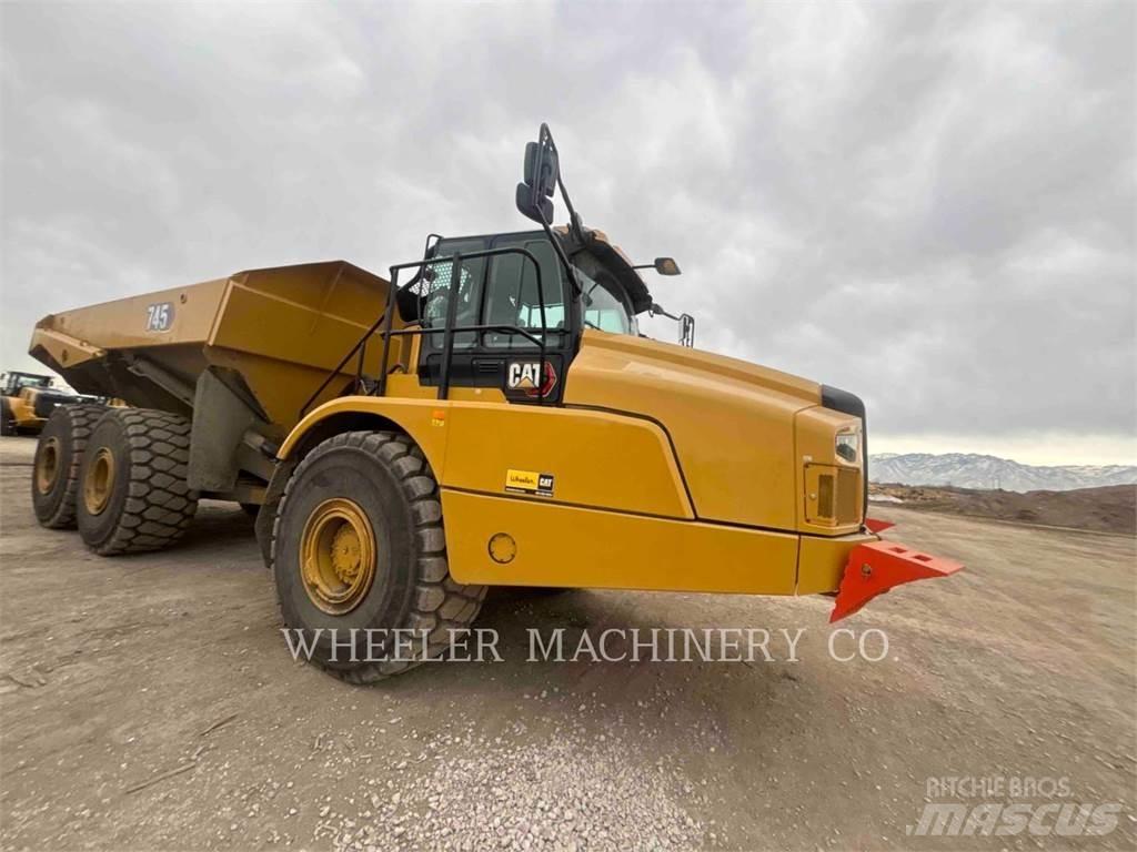 CAT 745 TG Kĺbové nákladné autá