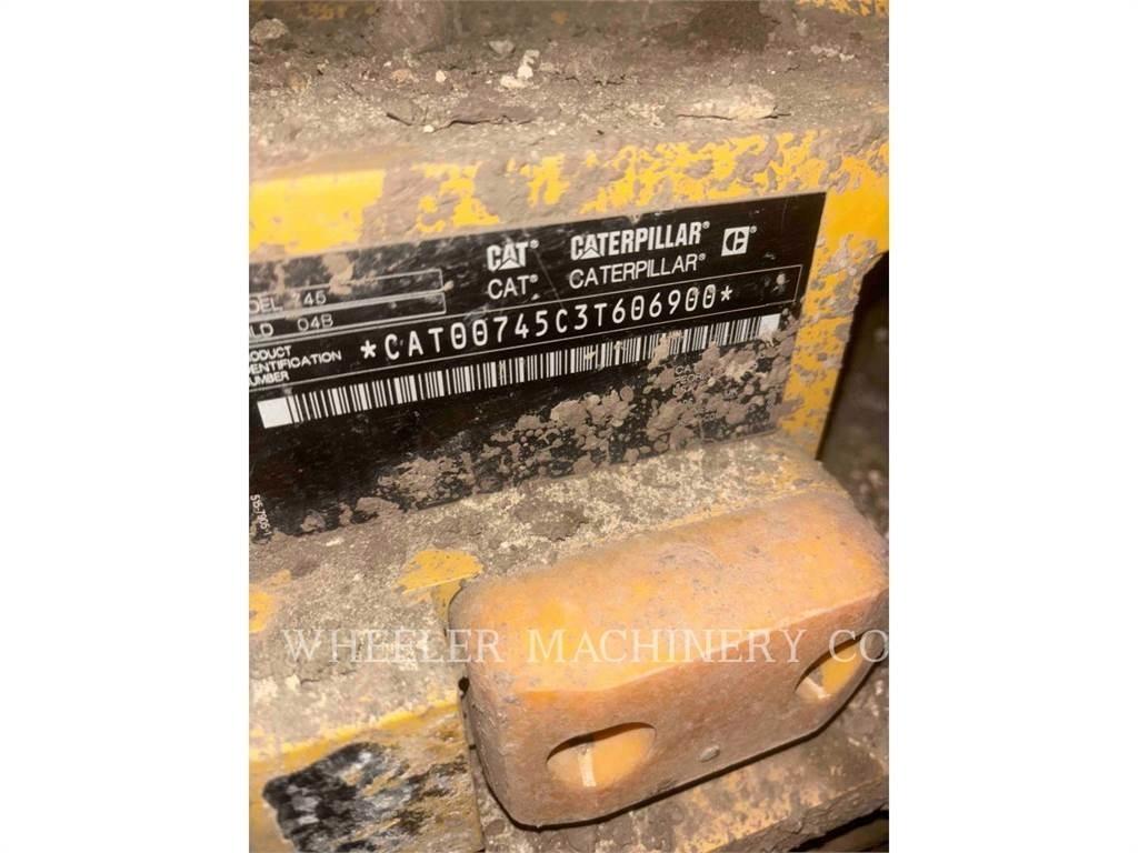 CAT 745 TG Kĺbové nákladné autá