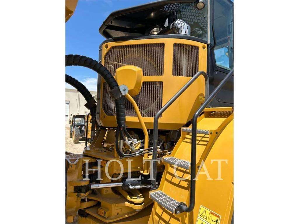CAT 745 TG Kĺbové nákladné autá