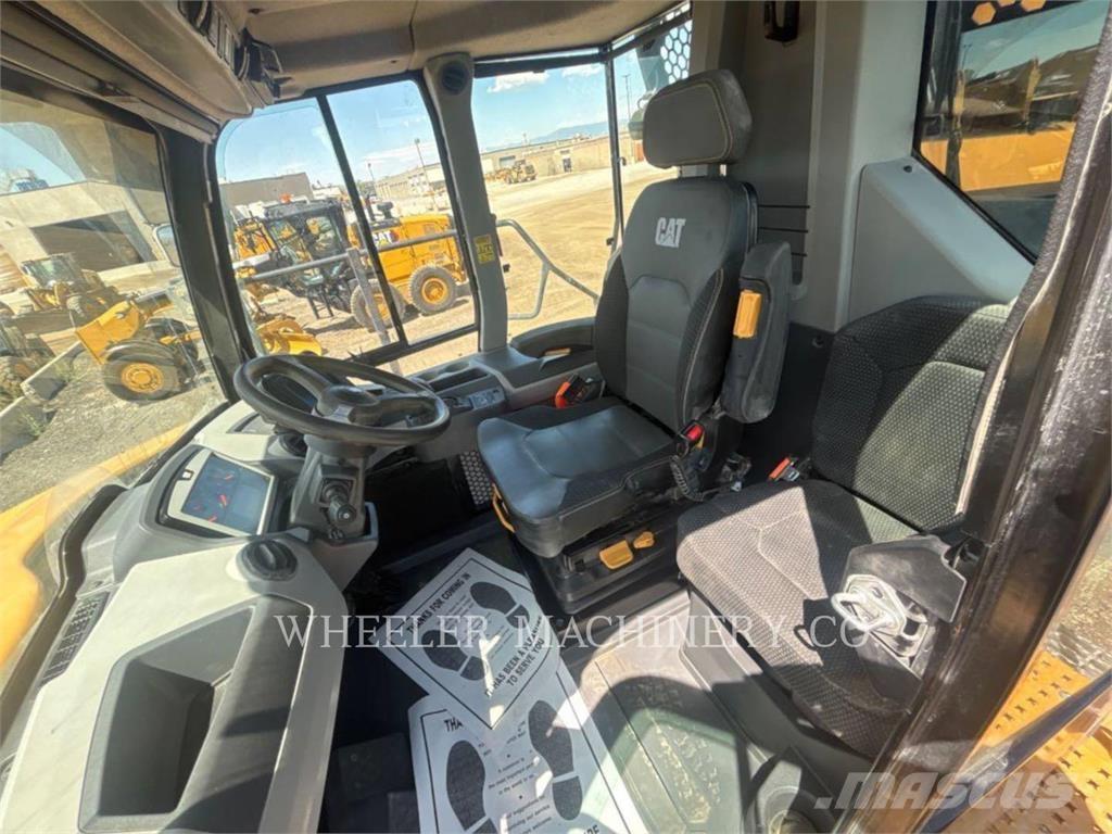 CAT 745 TG Kĺbové nákladné autá