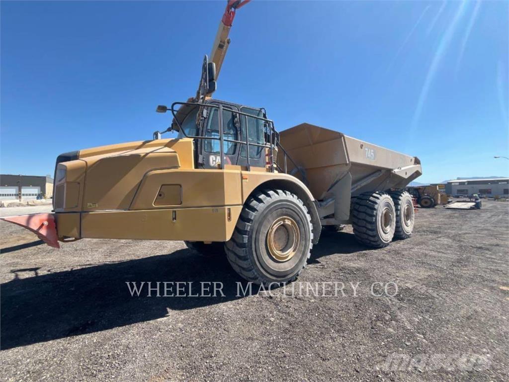 CAT 745 TG Kĺbové nákladné autá
