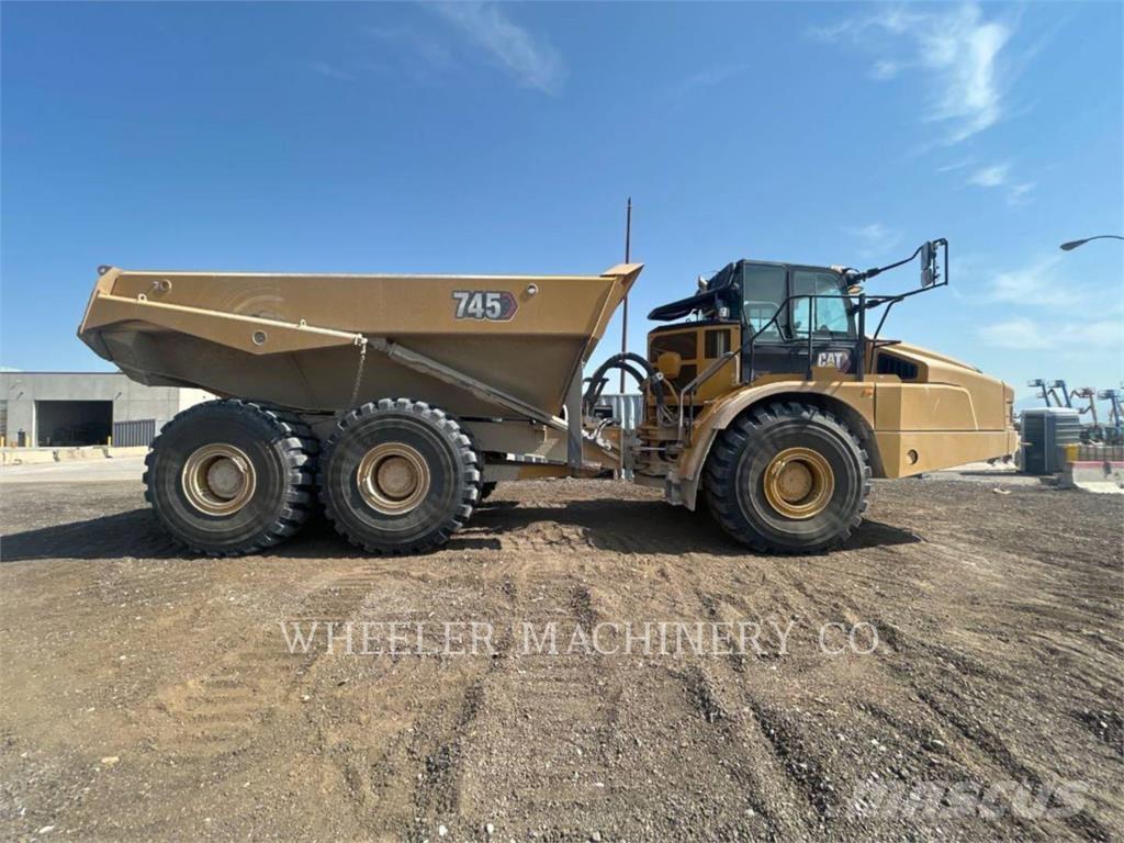 CAT 745 TG Kĺbové nákladné autá