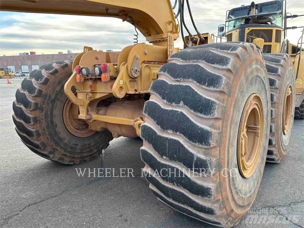 CAT 745 W/PAN Kĺbové nákladné autá