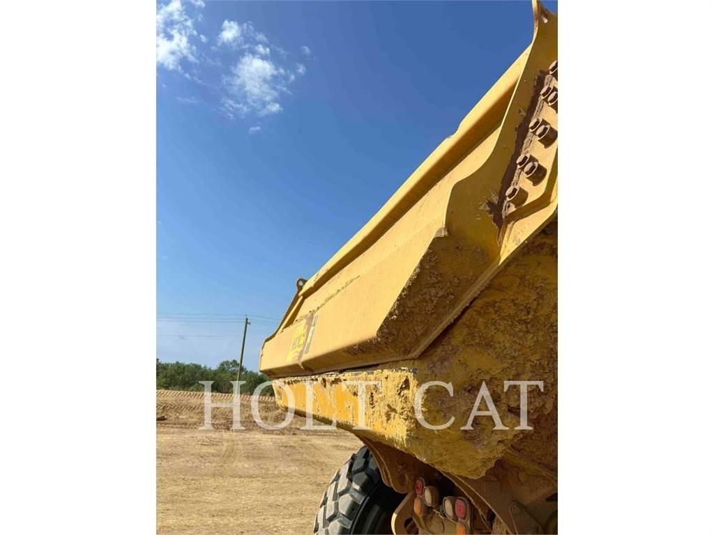 CAT 74504 Kĺbové nákladné autá