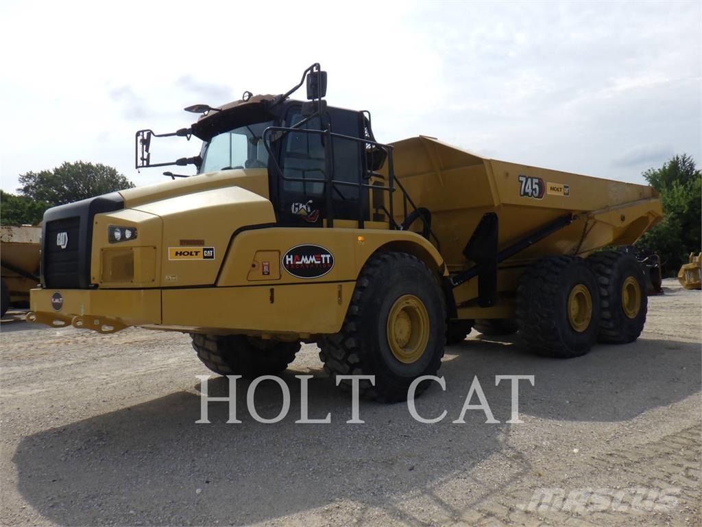 CAT 74504 Kĺbové nákladné autá