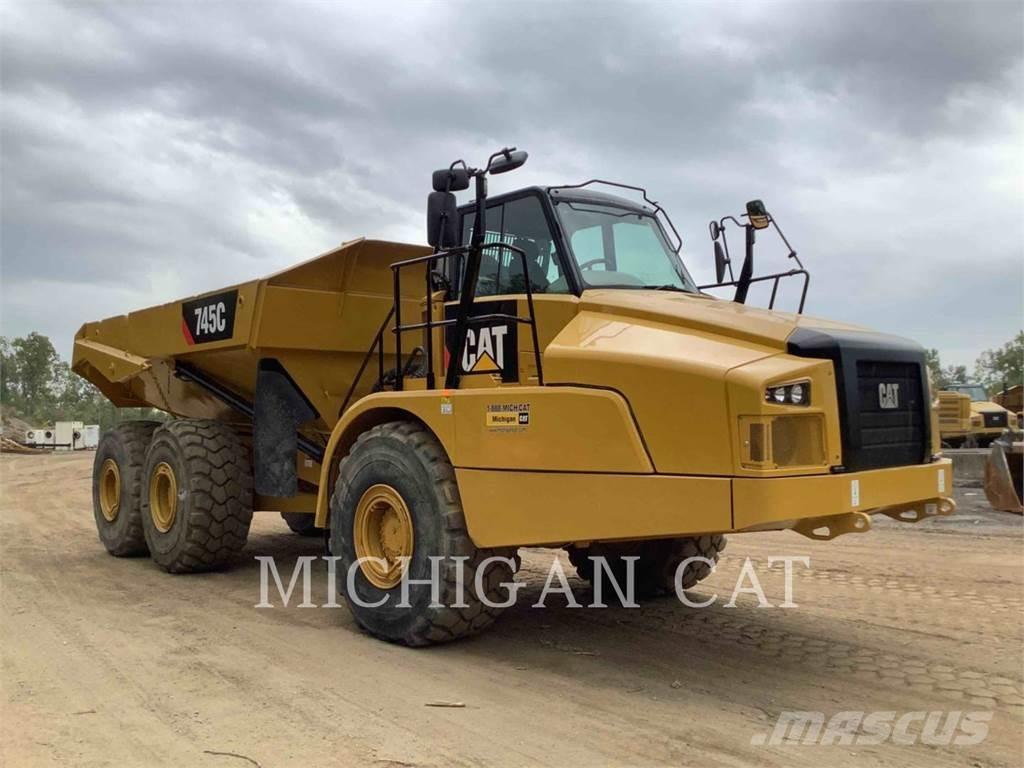 CAT 745C Kĺbové nákladné autá