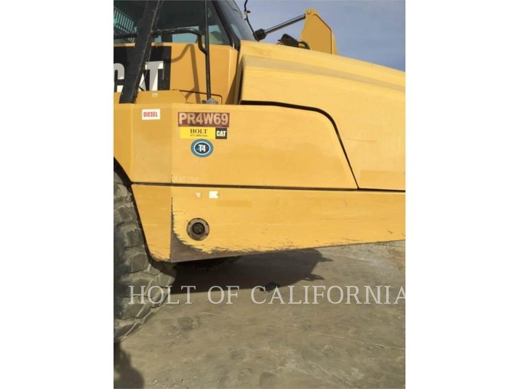 CAT 745C Kĺbové nákladné autá
