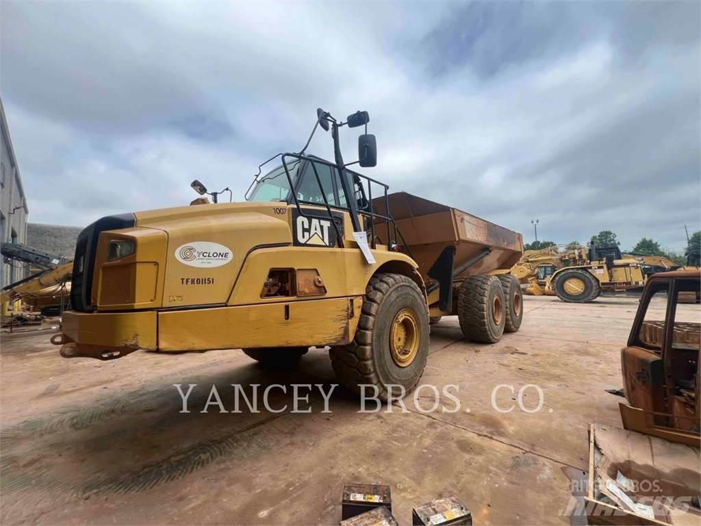 CAT 745C Kĺbové nákladné autá