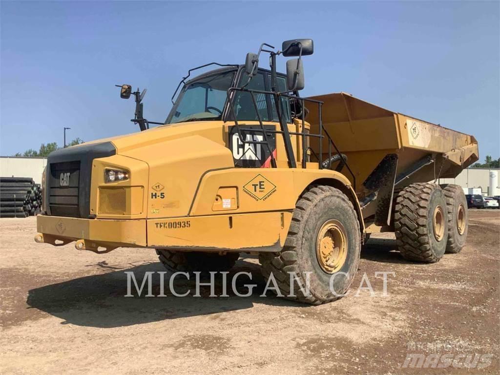 CAT 745C Kĺbové nákladné autá