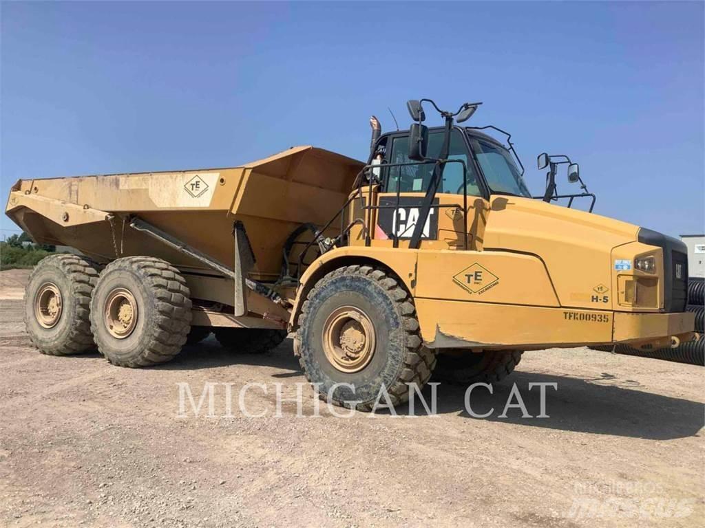 CAT 745C Kĺbové nákladné autá