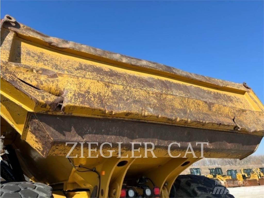 CAT 745C Kĺbové nákladné autá