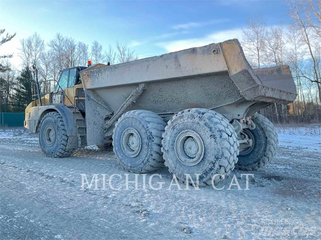 CAT 745C T Kĺbové nákladné autá