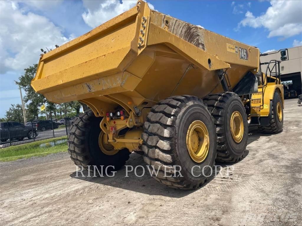 CAT 745TG Kĺbové nákladné autá