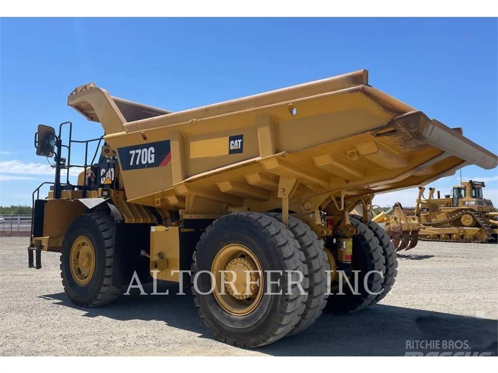 CAT 770G Kĺbové nákladné autá