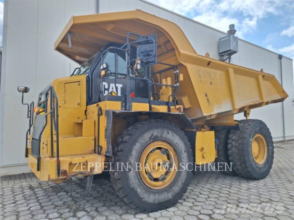 CAT 772G Kĺbové nákladné autá