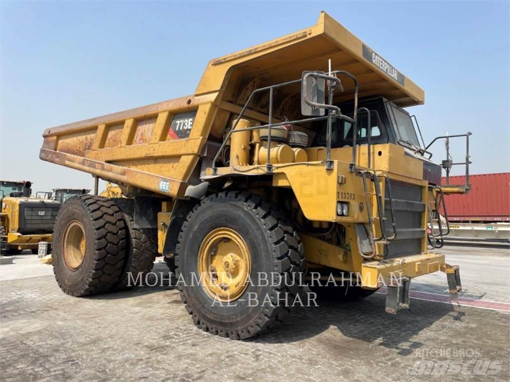 CAT 773E Kĺbové nákladné autá