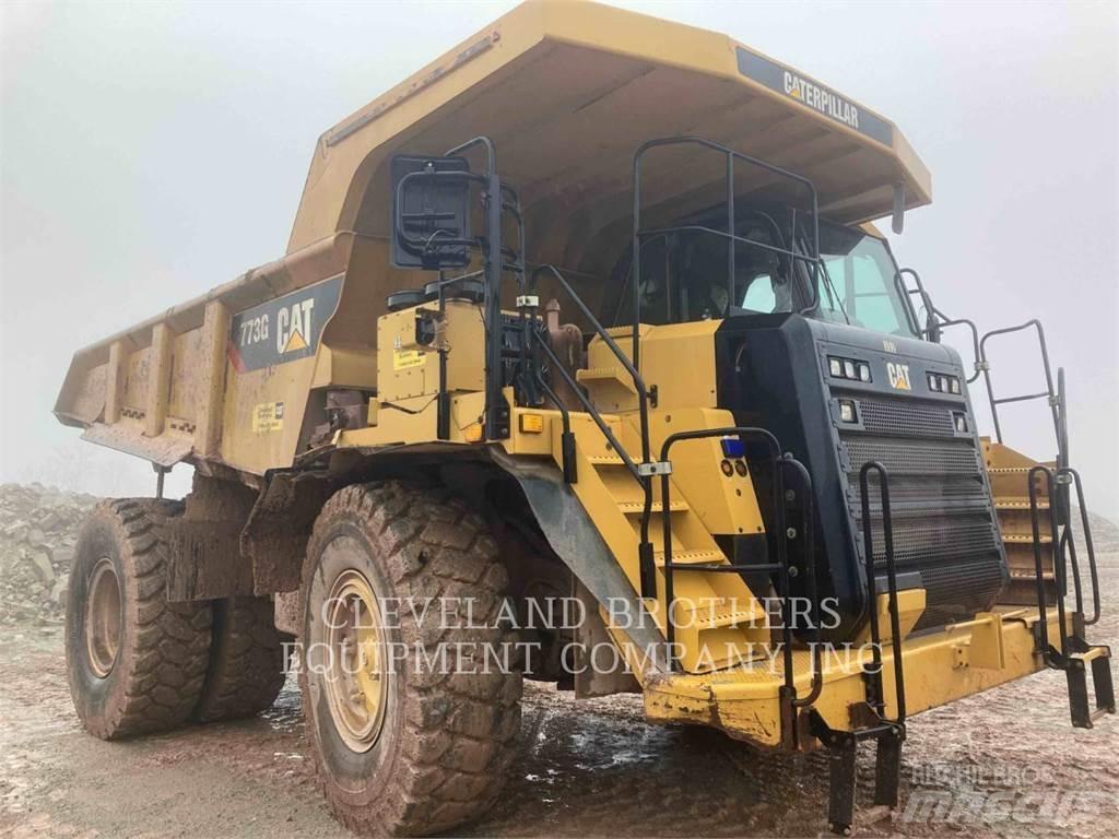 CAT 773G Kĺbové nákladné autá