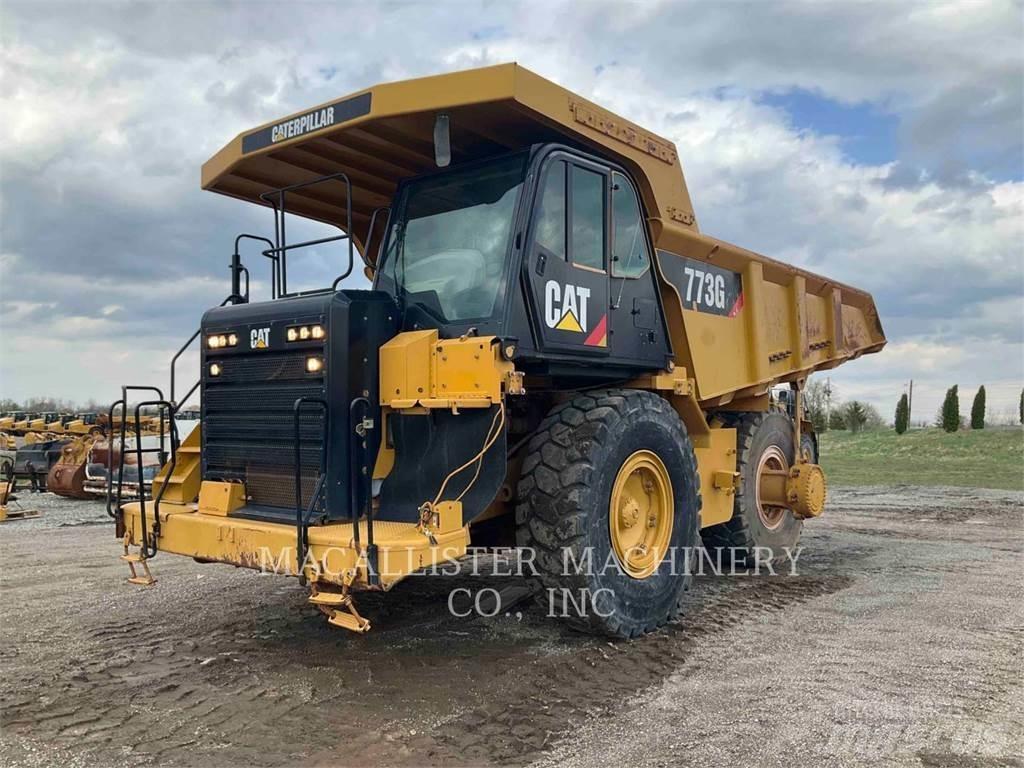 CAT 773G Kĺbové nákladné autá