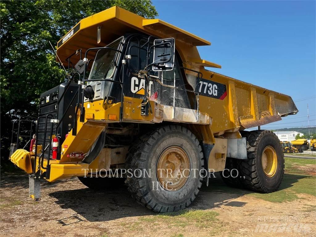 CAT 773G Kĺbové nákladné autá