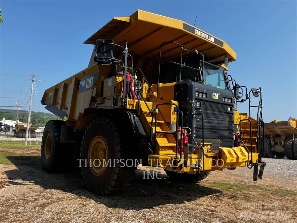 CAT 773G Kĺbové nákladné autá