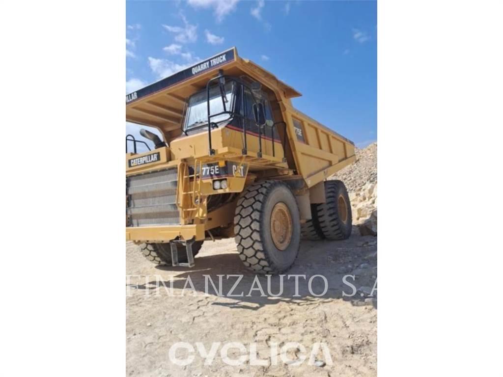 CAT 775E Kĺbové nákladné autá