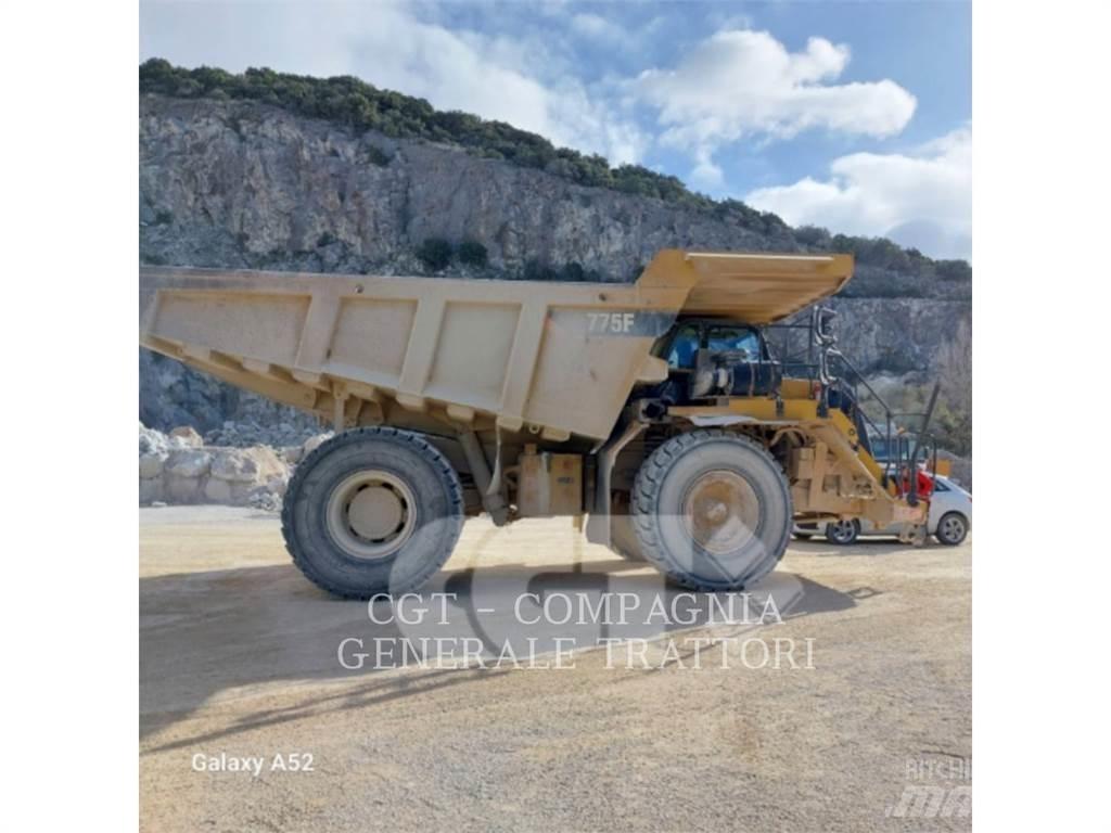CAT 775F Kĺbové nákladné autá