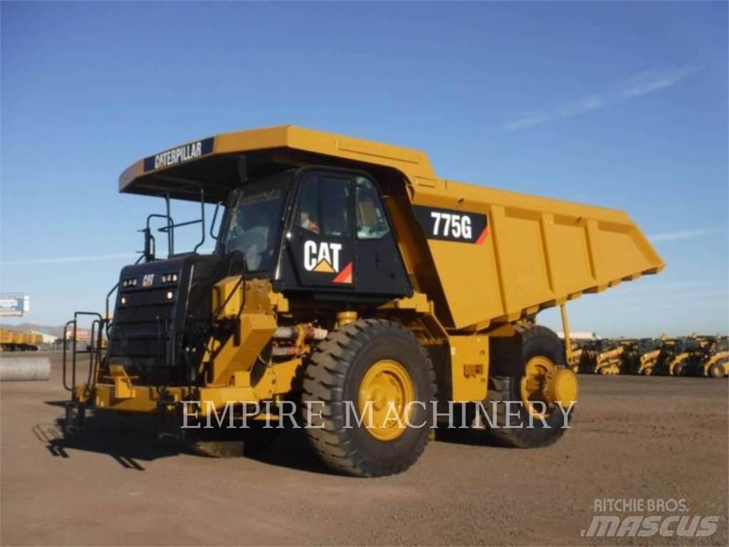 CAT 775G Kĺbové nákladné autá